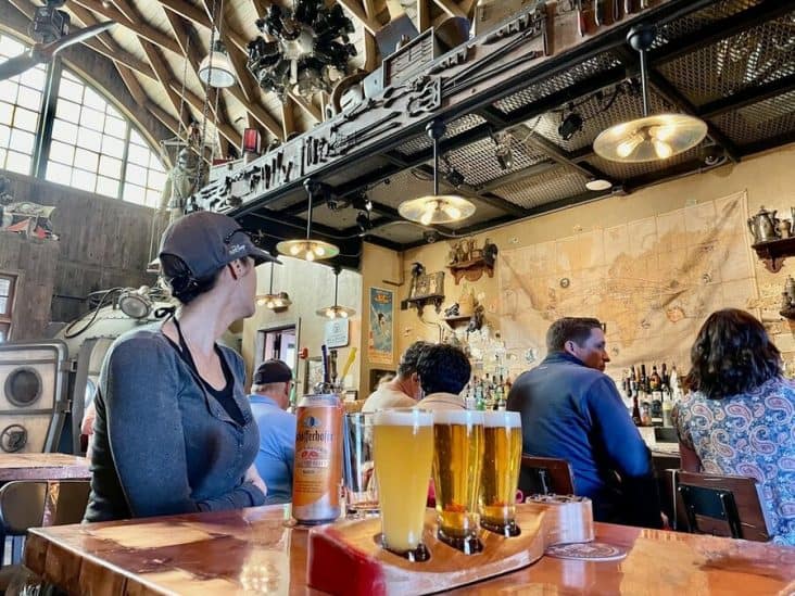 7 Best Pretzel Places at Walt Disney World ParkVeteran