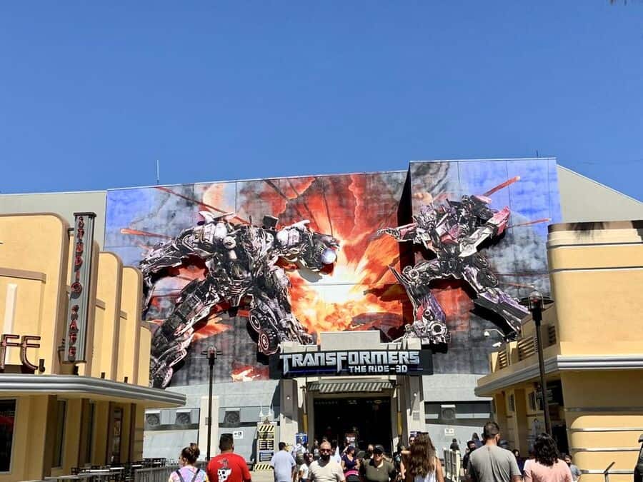 Scene From Transformers: The Ride-3D