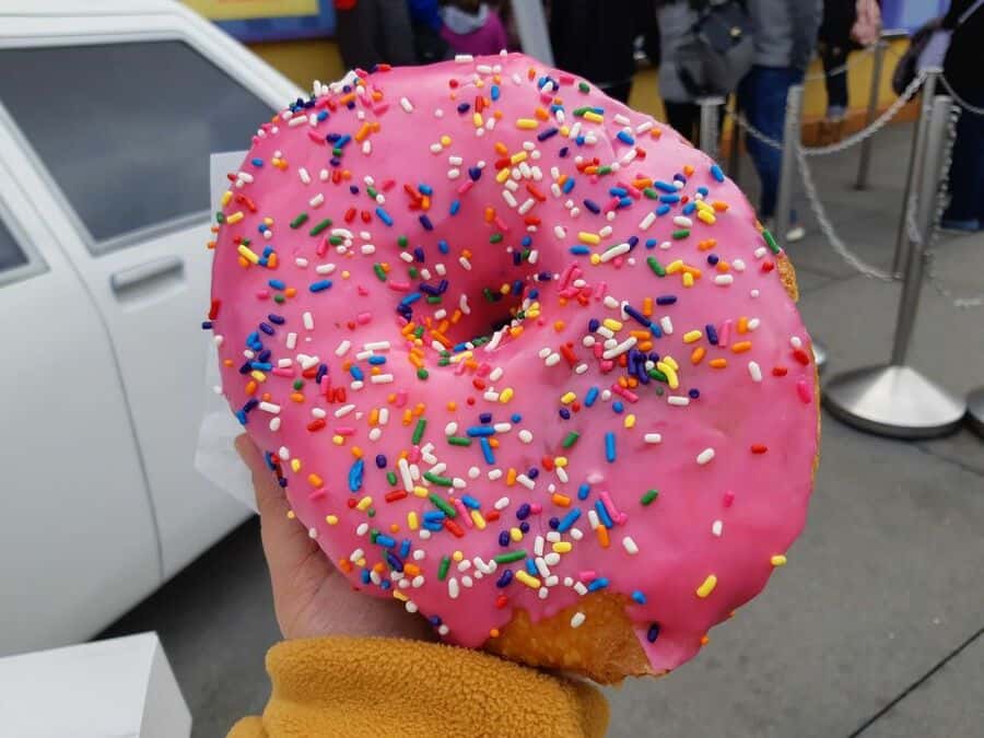 Lard Lad's Big Pink Doughnut