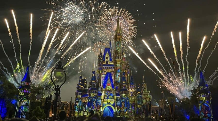 Magic Kingdom Fireworks