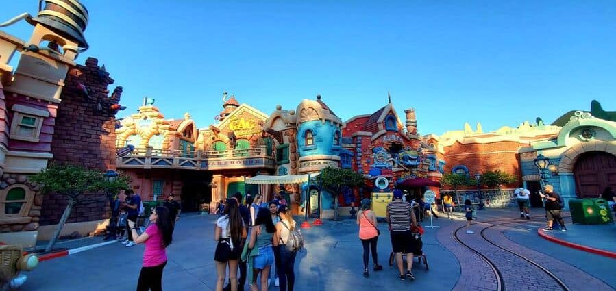 Roger Rabit's Car Toon Spin At Mickey's Toontown In Disneyland