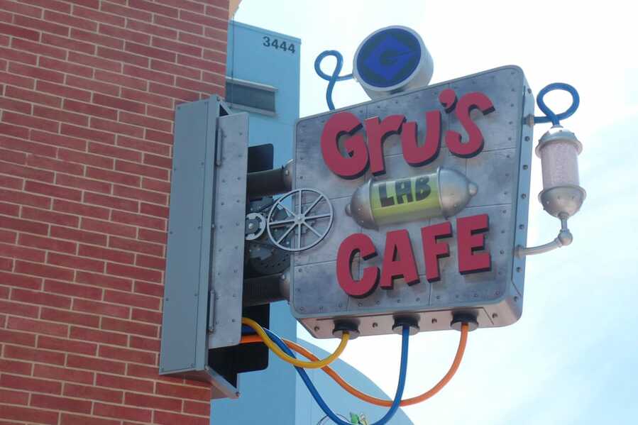 Gru Cafe