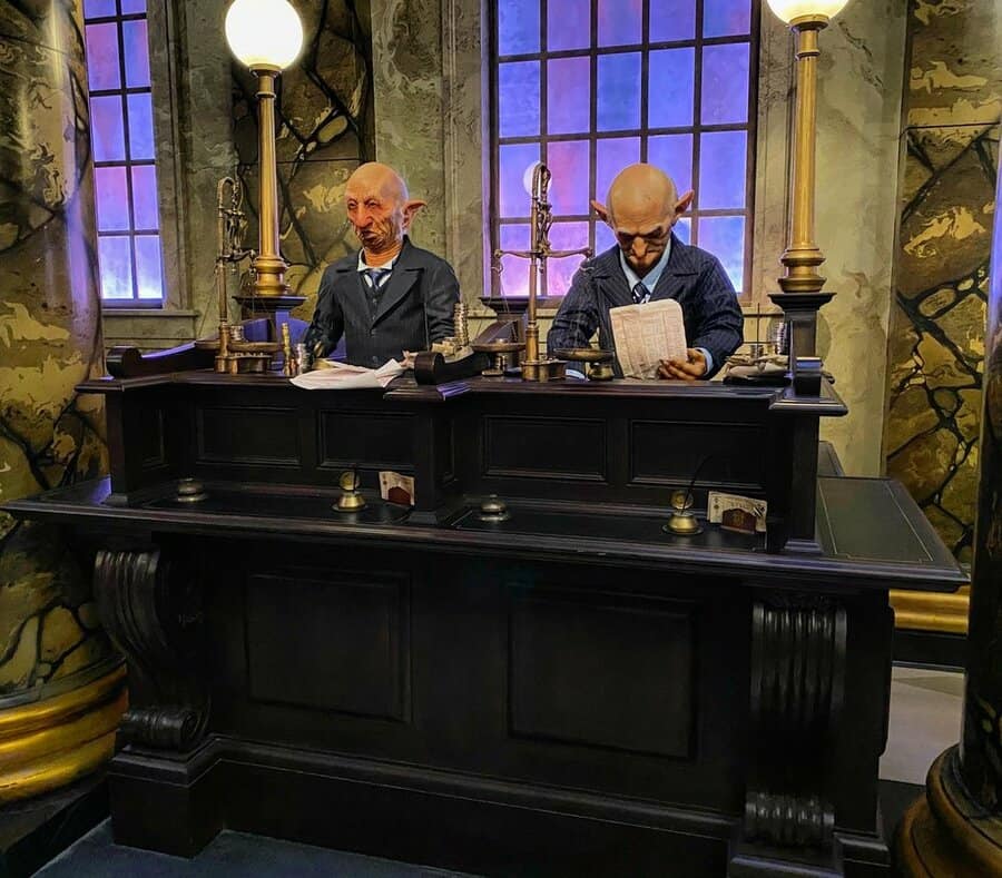 Harry Potter And The Escape From Gringotts