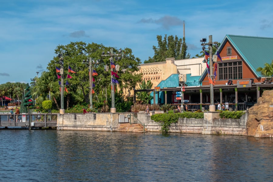 Panoramic View Of Seafire Grill And Flamecraft Bar At Seaworld 1