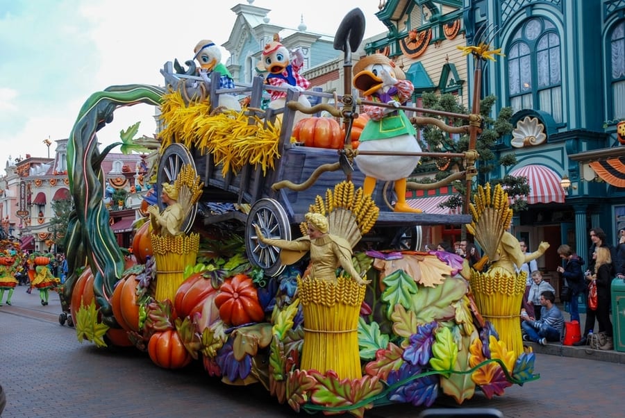 Parade At Disney Land Paris With Some Famous Characters