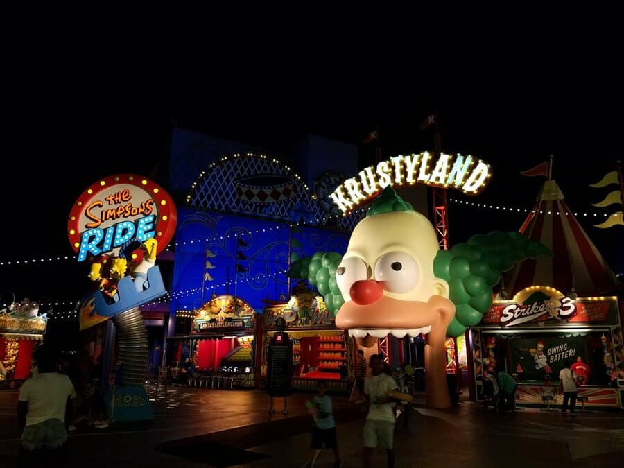 The Simpsons Ride At Night