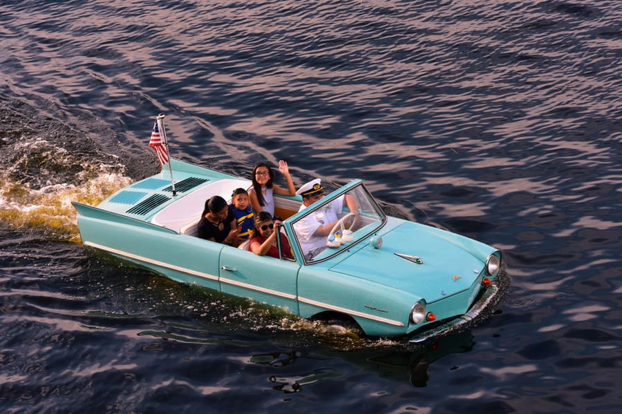 Unforgettable And Thrilling Experience Of A Captain’s Guided Tour In A Vintage Amphibious Car